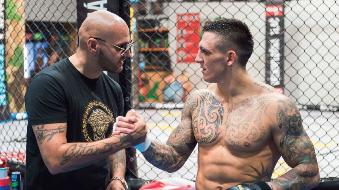 Čo majú spoločné zápasníci MMA a Maštalír s Koleníkom?