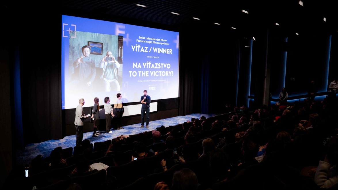 Udeľovanie cien, známe tváre i premiéra novej komédie Poberta: MFF FEBIOFEST ukončuje svoj 33. ročník