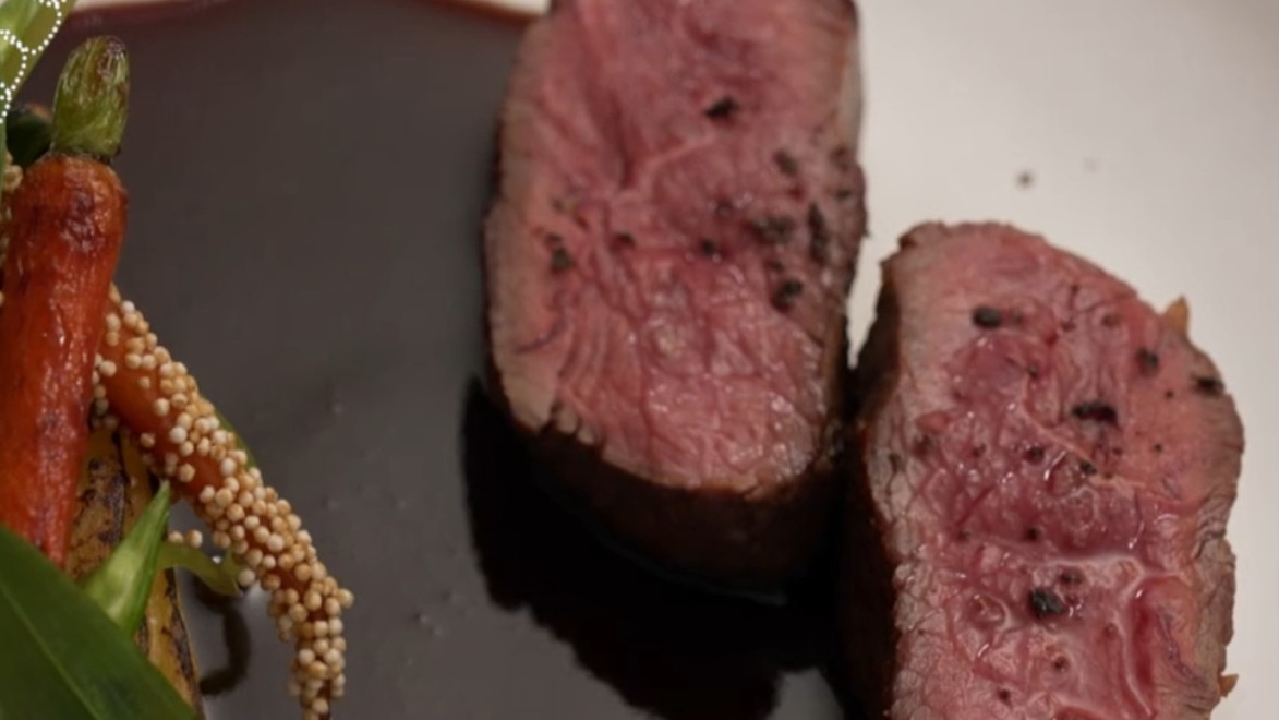 Hlavné jedlo: Kam sa pozriem, tam je salaš