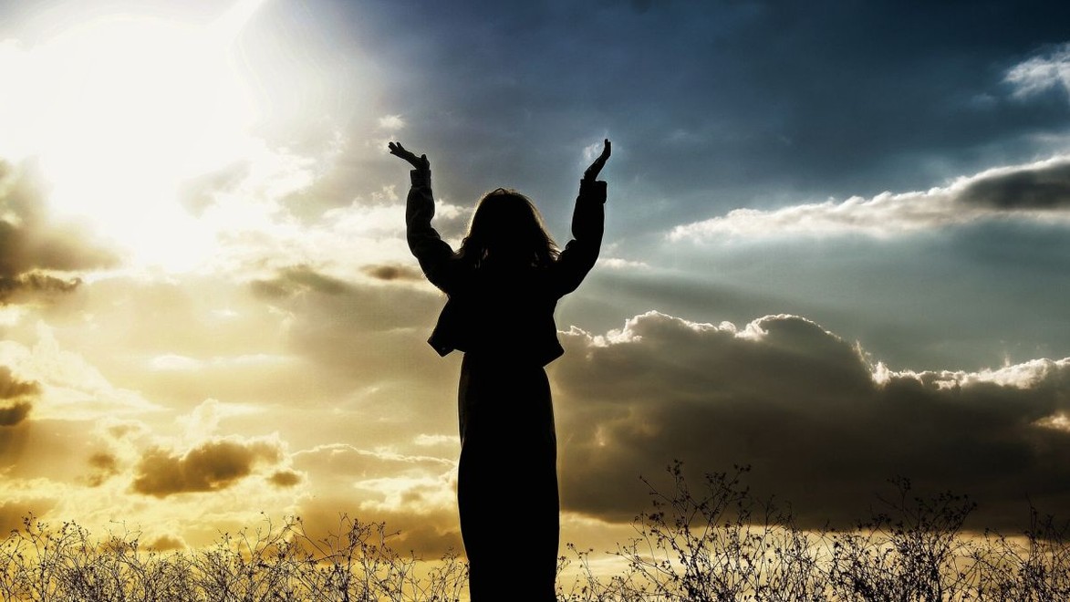 Predpovedala svoju smrť, no lekári jej neverili: Počas pôrodu zomrela a videla nebo!