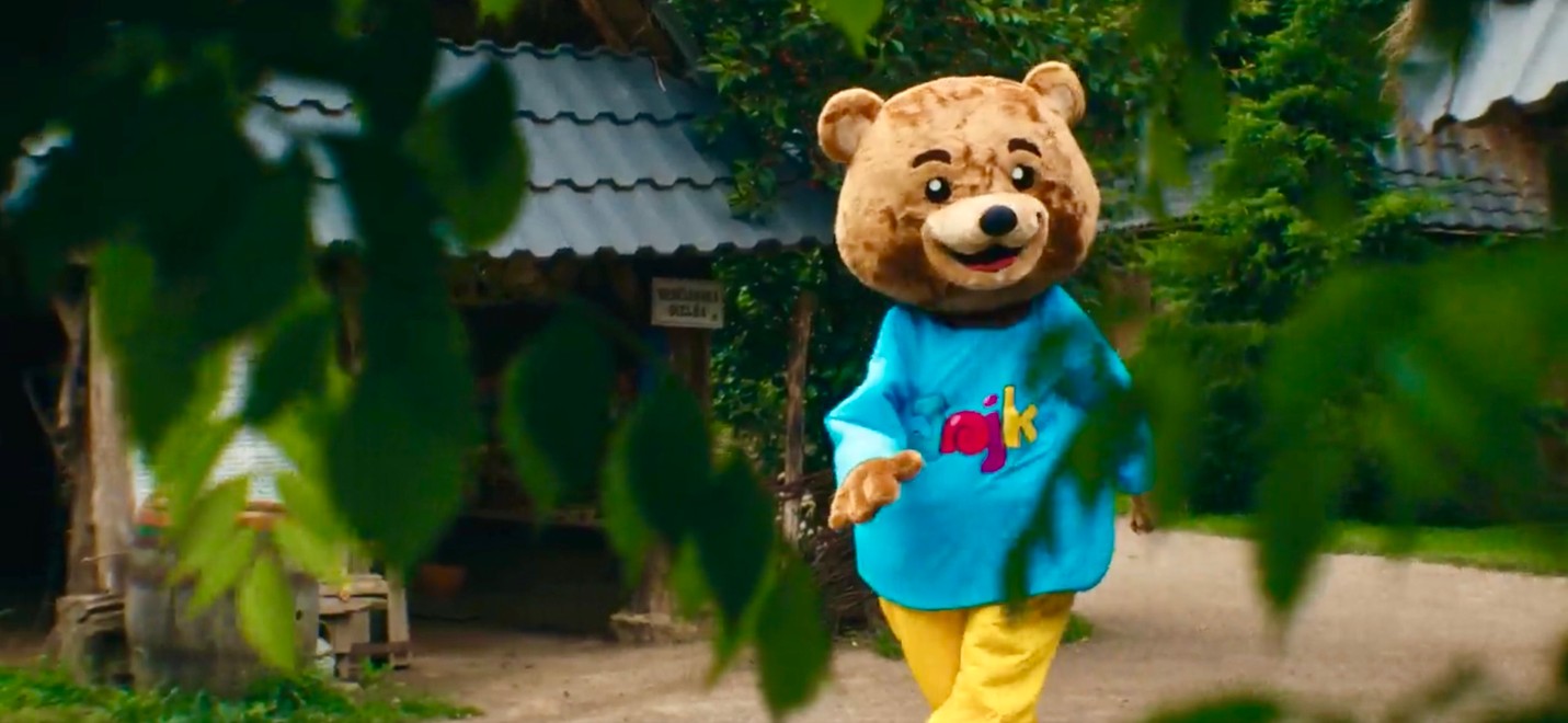 Dieťa potrebuje 12 objatí denne, aby sa cítilo v bezpečí. Je to veľa alebo málo?