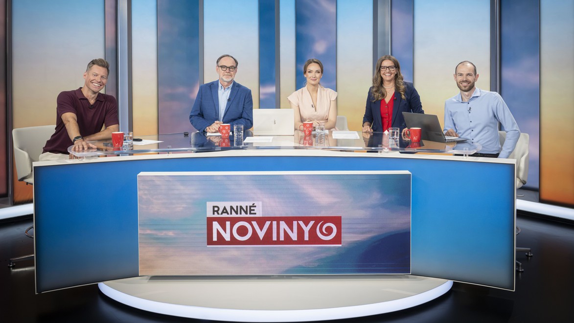 Ranné noviny vysielajú z vynoveného štúdia: Nový priestor otvoril viac možností pre rozhovory aj živú hudbu