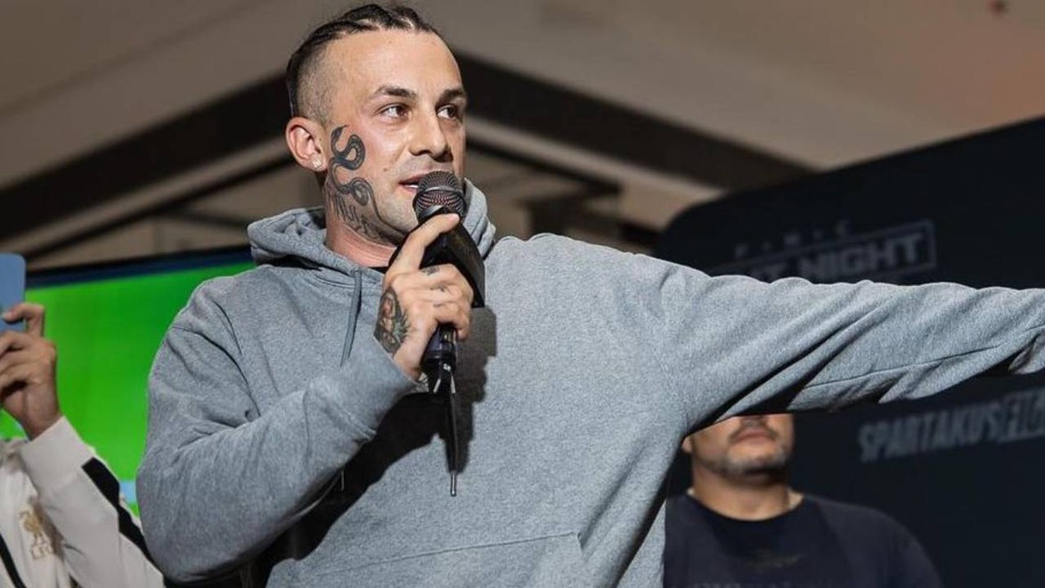 Najvyhrotenejšie FACE-OFF! Raper obeťou tvrdého útoku