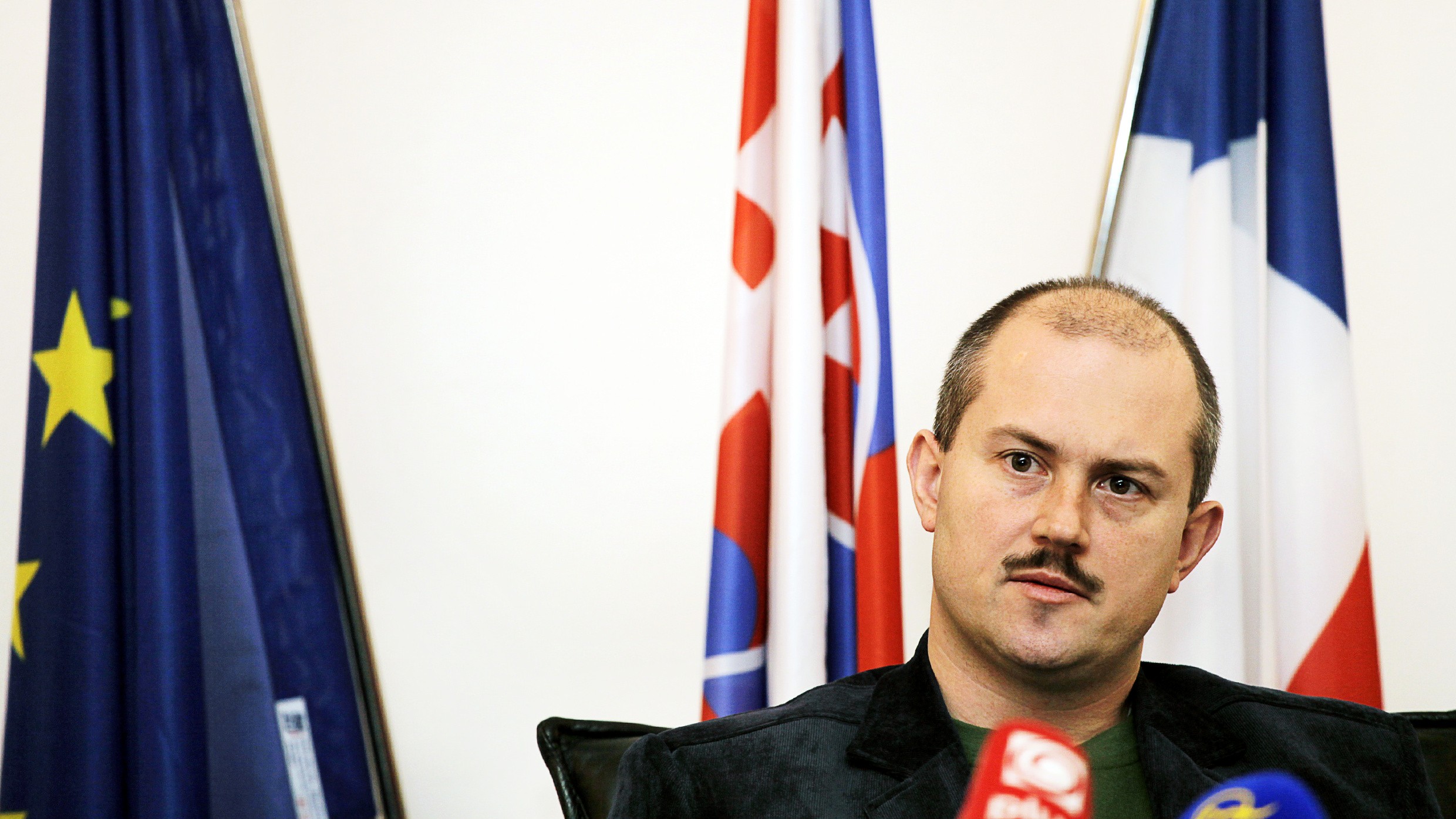 Čierna vlajka sex